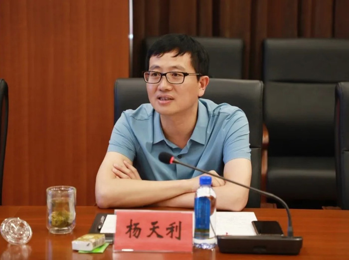KY官网_ky（中国）
与徐工消防签署战略合作协议 携手深耕中国高空产业市场